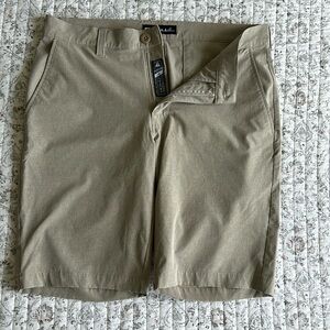 Travis Matthew Men’s Short (Light Weight 32) - Barely Used